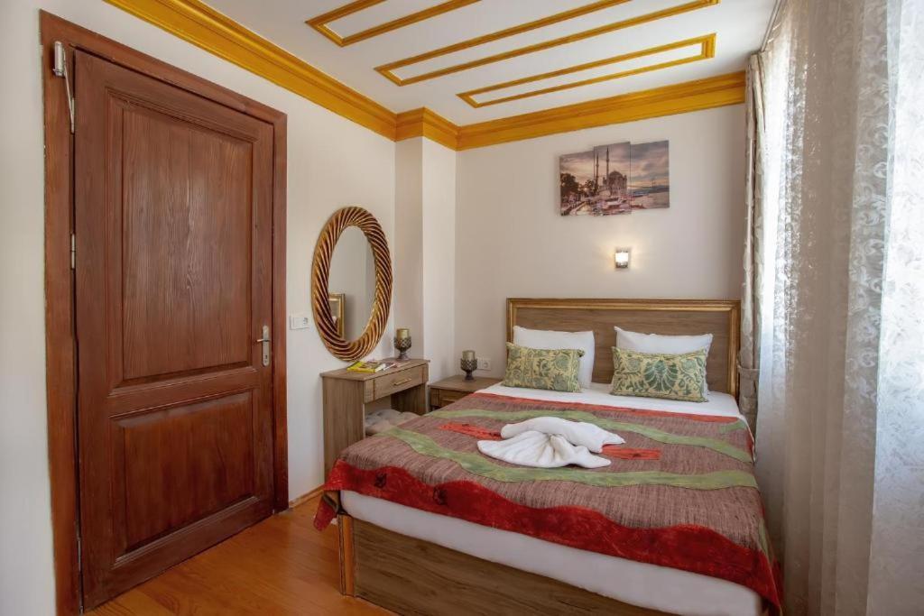 April Hotel Κωνσταντινούπολη Εξωτερικό φωτογραφία