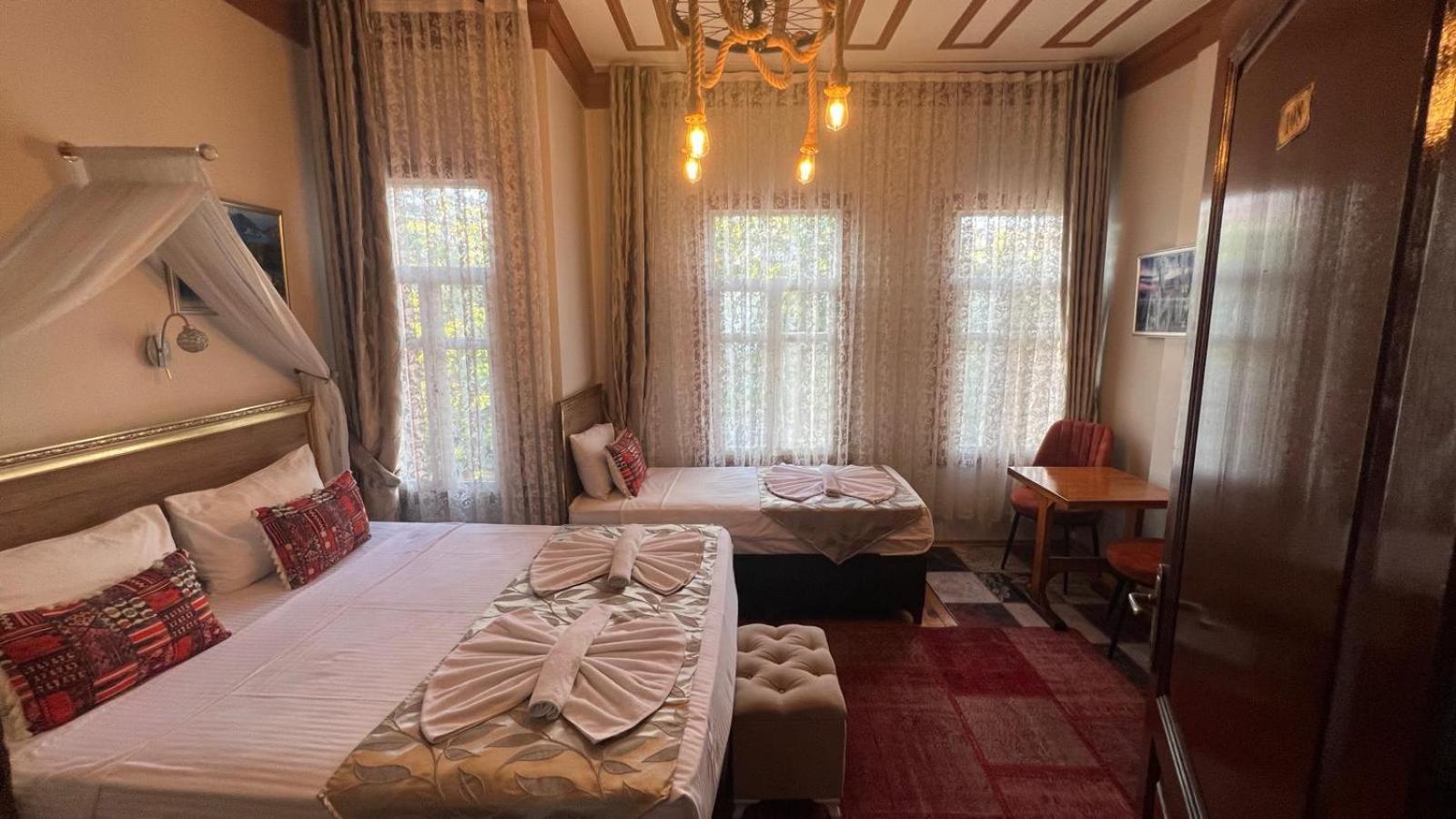 April Hotel Κωνσταντινούπολη Εξωτερικό φωτογραφία