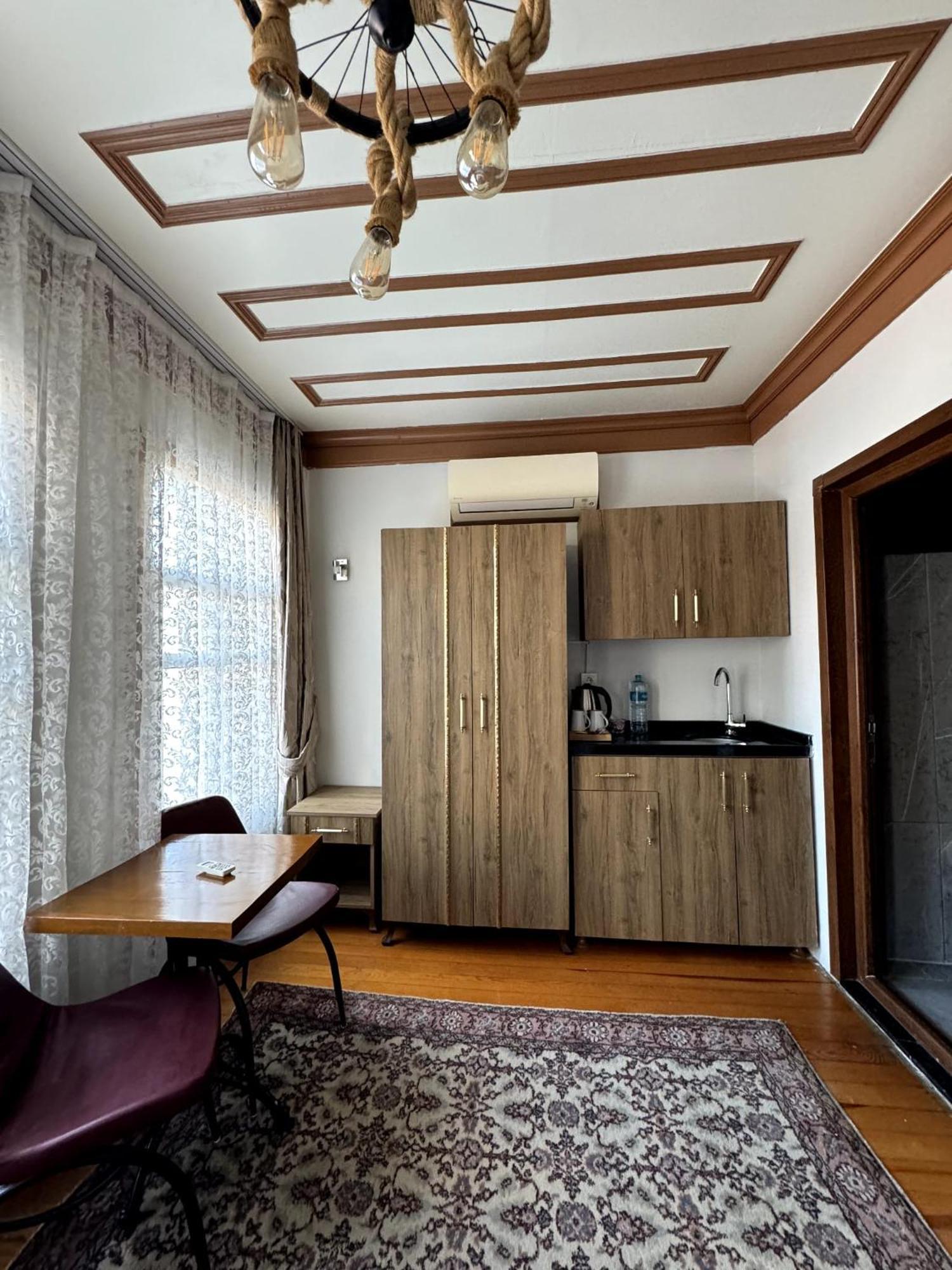 April Hotel Κωνσταντινούπολη Εξωτερικό φωτογραφία